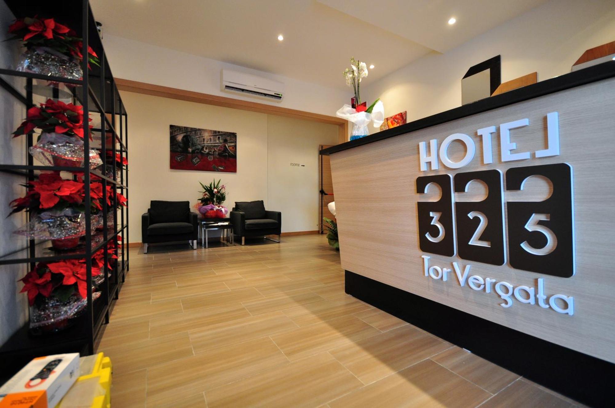 Hotel 325 Tor Vergata Рим Экстерьер фото