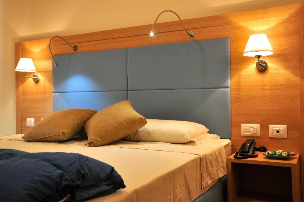 Hotel 325 Tor Vergata Рим Номер фото