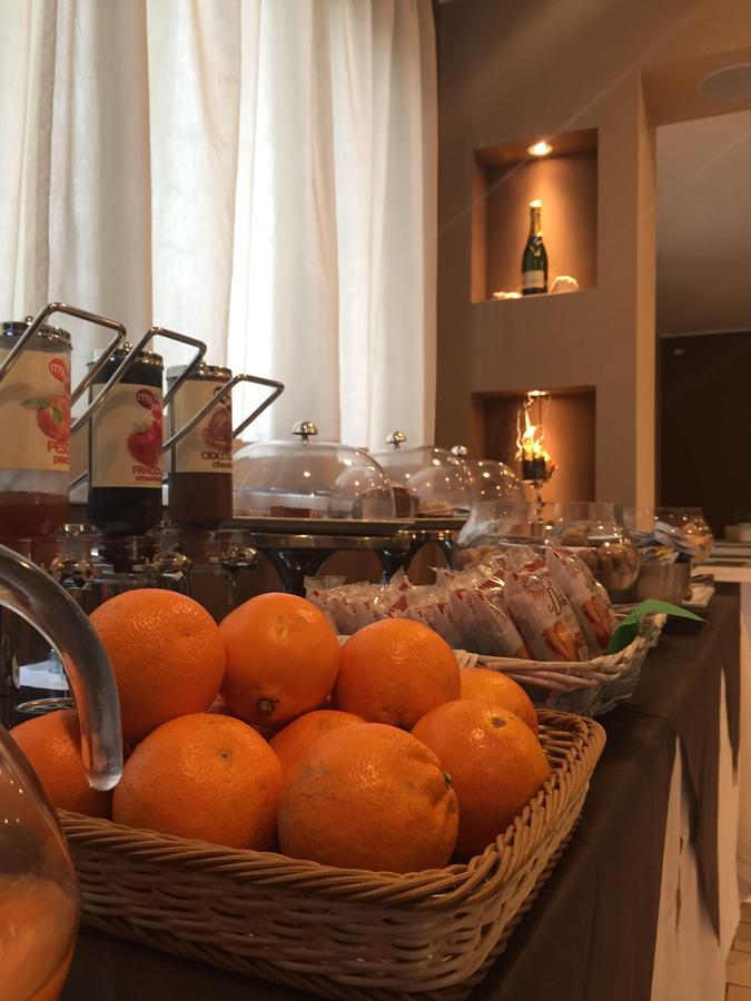 Hotel 325 Tor Vergata Рим Экстерьер фото